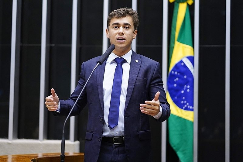 Nikolas Ferreira Diz Que Discurso Com Peruca Foi ‘oposição Política Diário Do Acre 