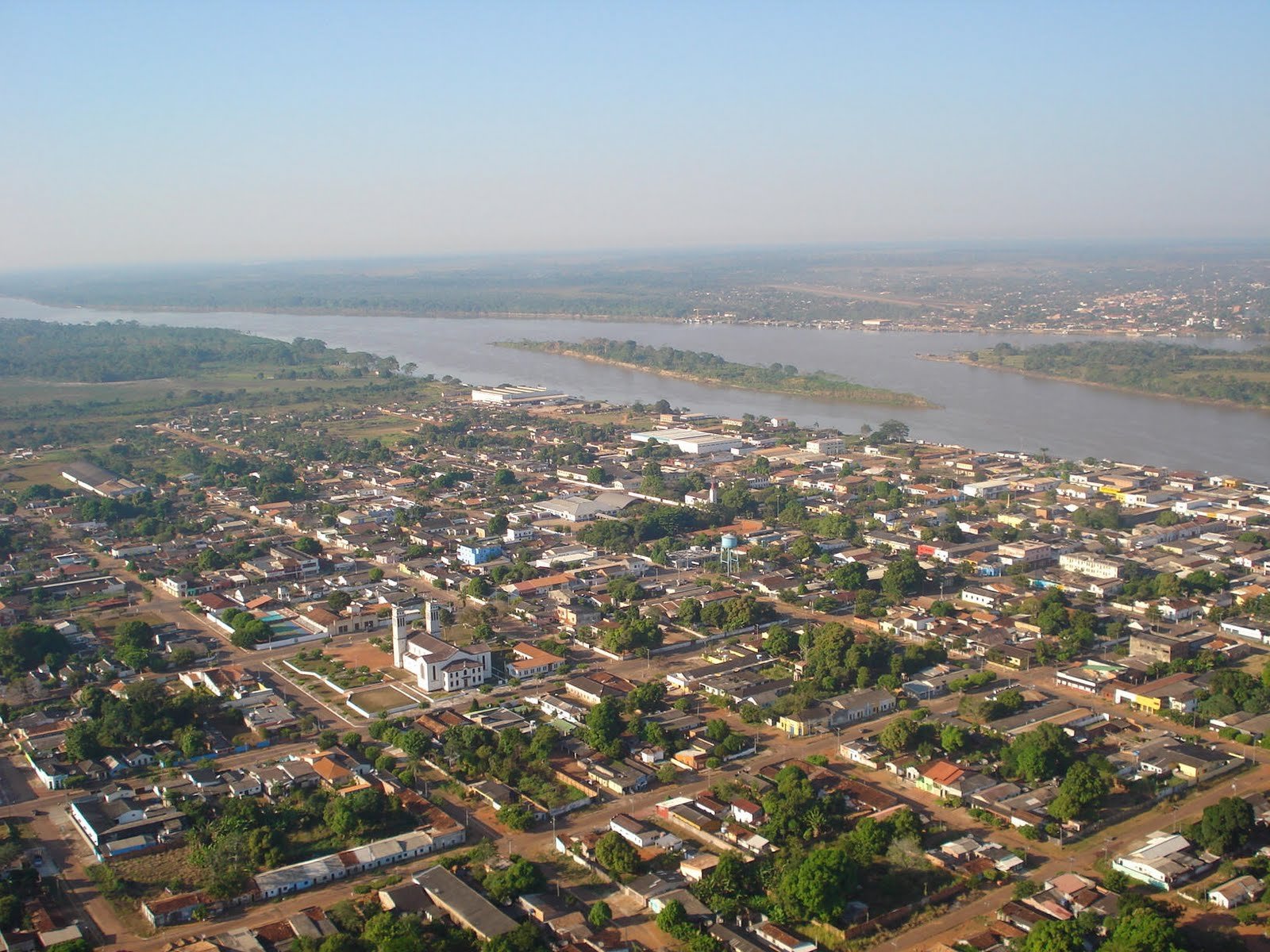 Após 120 anos, ponte Brasil-Bolívia prevista em acordo de compra do Acre  deve sair do papel em 2024