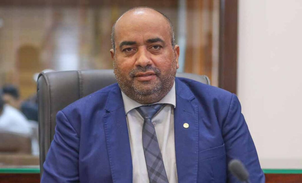 Clodoaldo Rodrigues retoma atividades na Aleac e destaca trabalho intenso durante o recesso