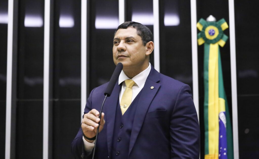 “Nosso recesso não foi de férias, mas de muito trabalho”, afirma Coronel Ulysses na volta dos trabalhos legislativos