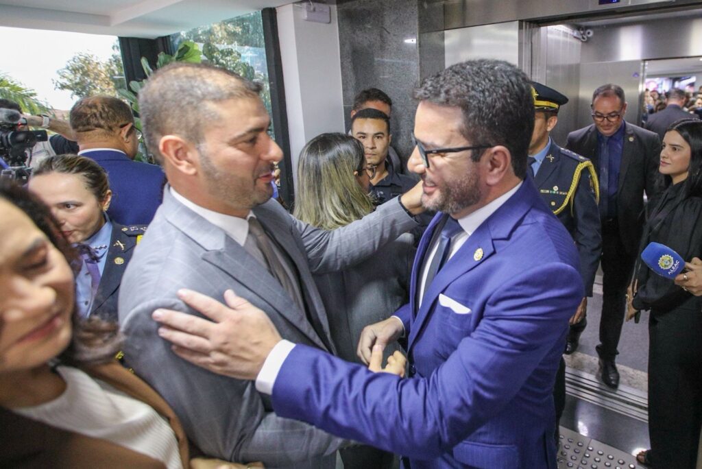 Presidente Nicolau Júnior recebe representantes dos Poderes na abertura dos trabalhos legislativos de 2026