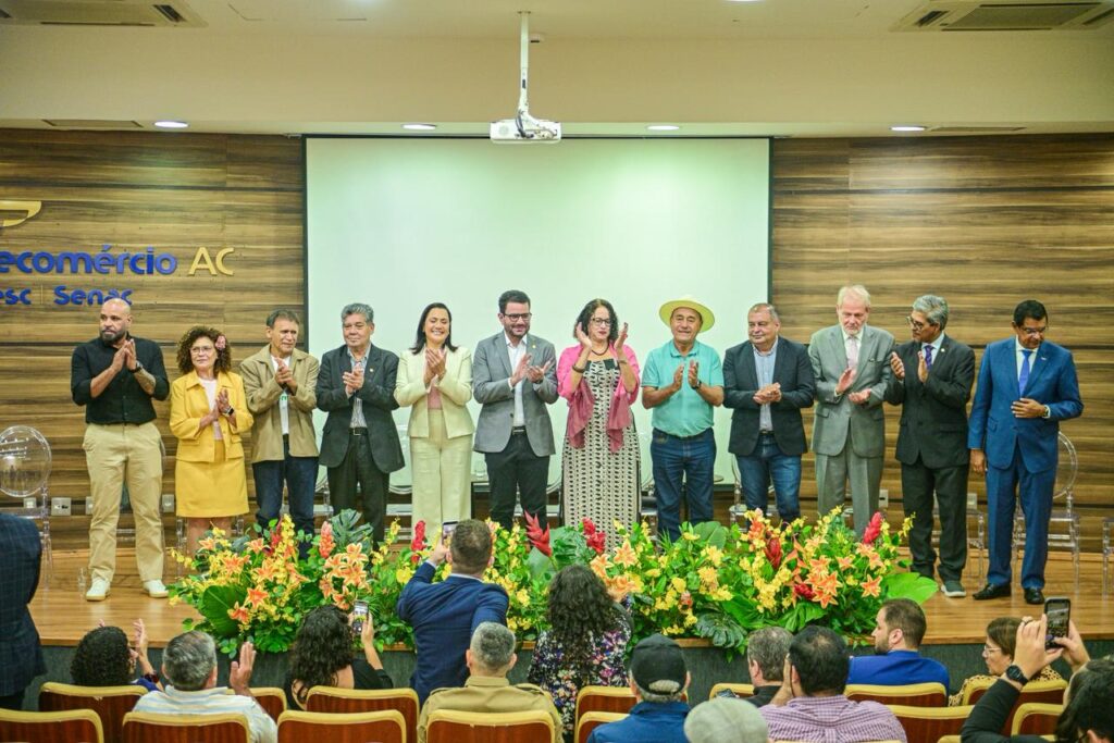 Com presença do governo federal, Acre lança Programa Centelha, Finep pelo Brasil e entrega Infovia