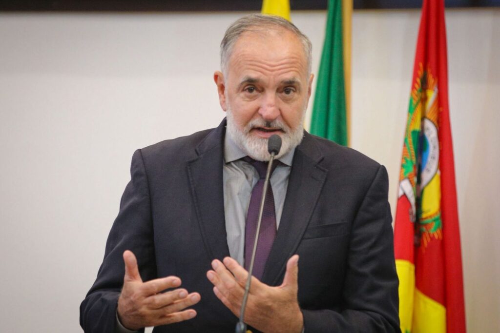 Luiz Tchê celebra recorde de R$ 4,5 bilhões na produção do Acre e alerta para gargalos no armazenamento