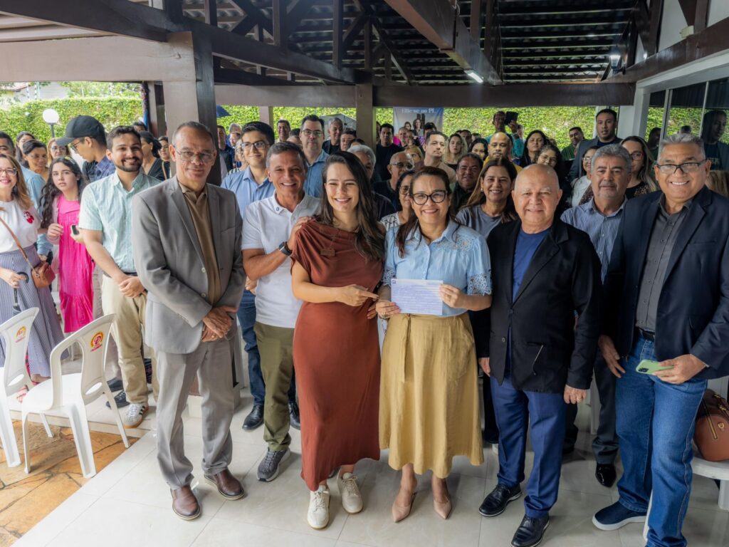 “Foi difícil convencê-la, mas sabíamos que esse era o caminho”, diz o pastor Luiz Gonzaga sobre filiação de Cacilda ao PL