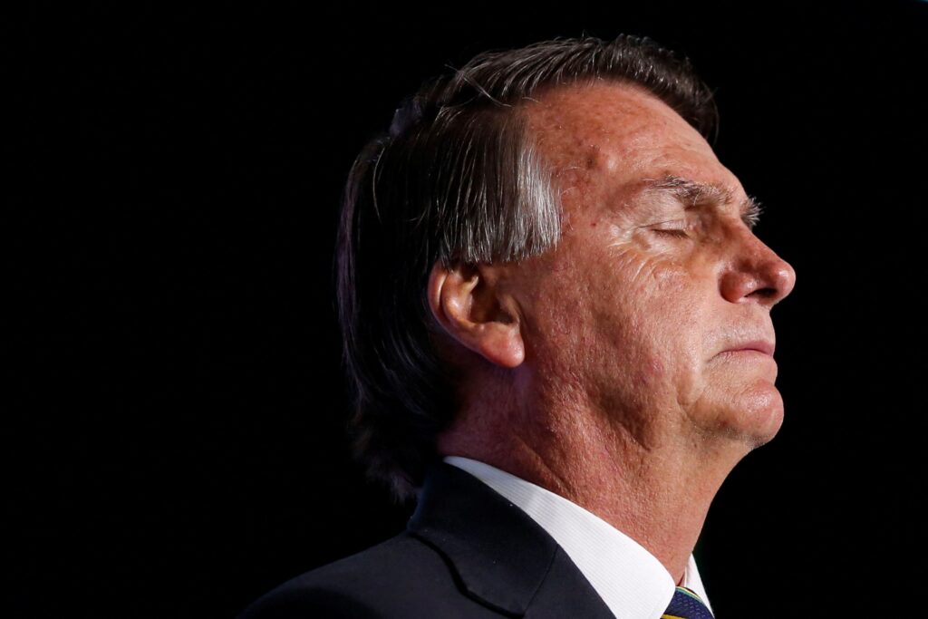 Além de Bolsonaro: quem será beneficiado com a derrubada do veto da Dosimetria