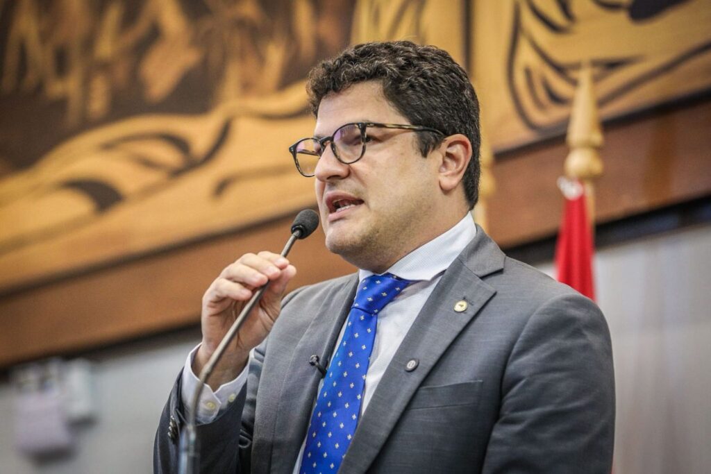 Eduardo Ribeiro destaca emenda de R$ 9,7 milhões para reduzir filas de cirurgias no Acre