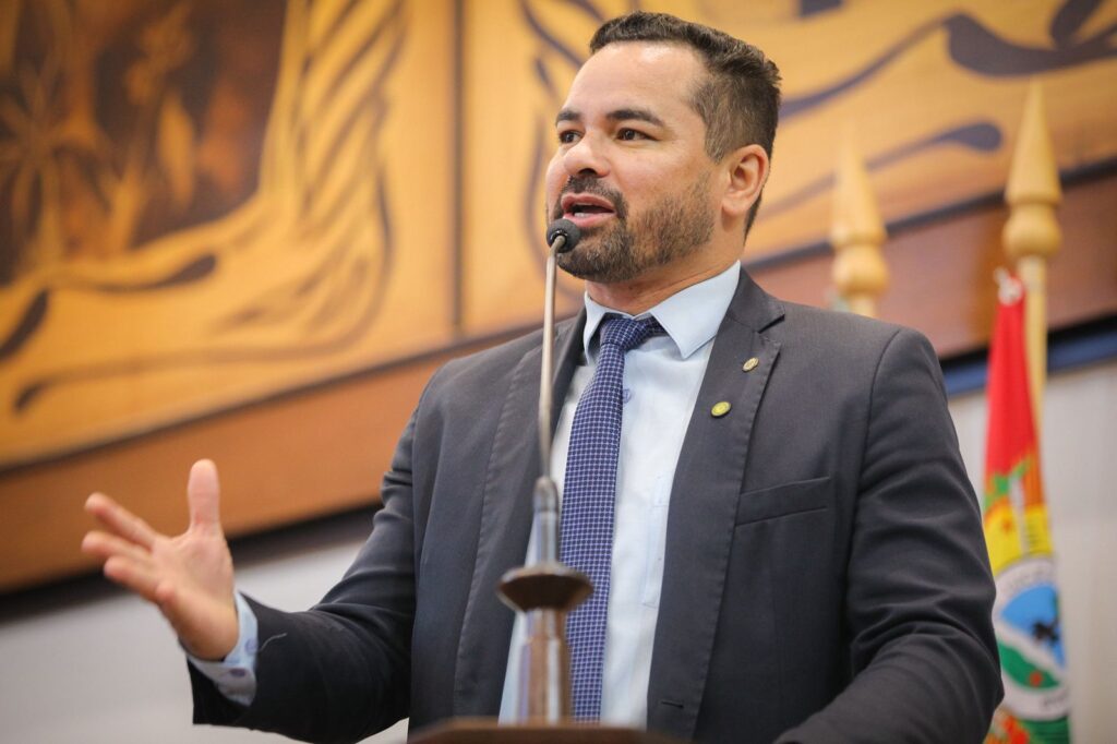 “Escolha demonstra visão estratégica do governo”, afirma Arlenilson ao elogiar nomeação de policial penal à presidência do Iapen