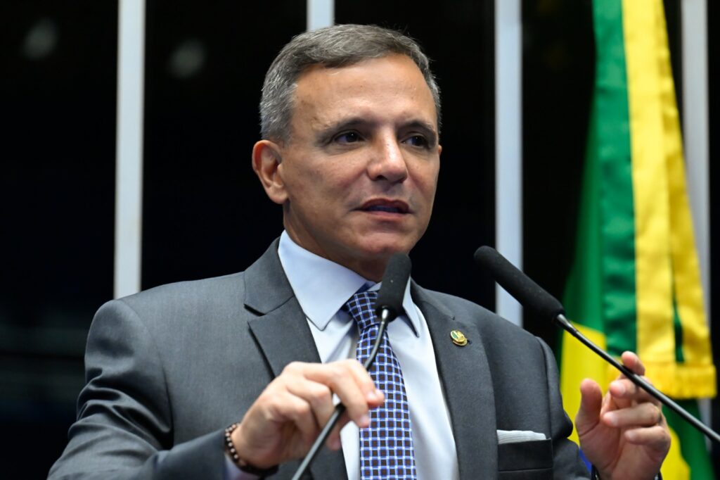 Tarauacá recebe quase R$ 2 milhões para pavimentação de vias com emenda de Marcio Bittar