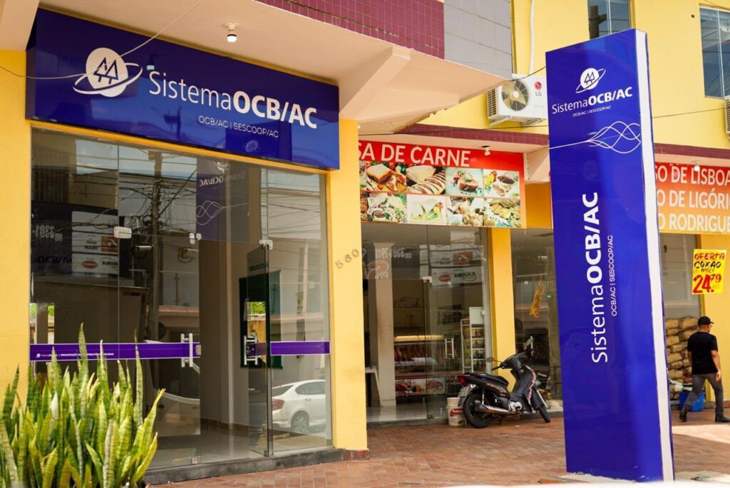 ALEAC e Sistema OCB assinam termo de cooperação para fortalecer o cooperativismo no Acre