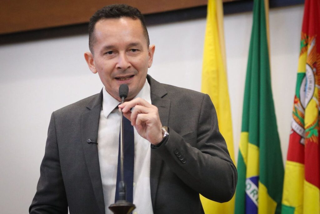 Adailton Cruz defende convocação de concursados e cobra reforço urgente na saúde pública do Acre