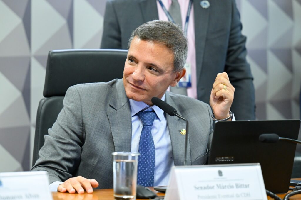 Emenda de Marcio Bittar garante ambulância para Brasiléia