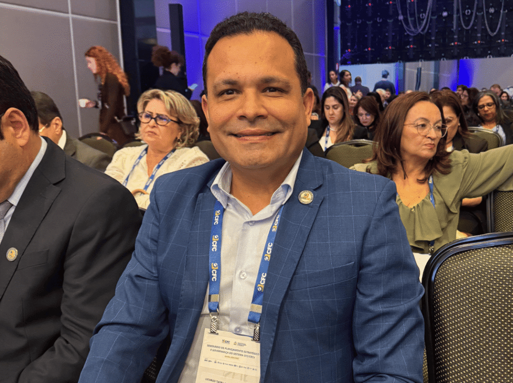 Aleac aprova projeto de Tadeu Hassem que garante atendimento preferencial a profissionais da contabilidade no Acre