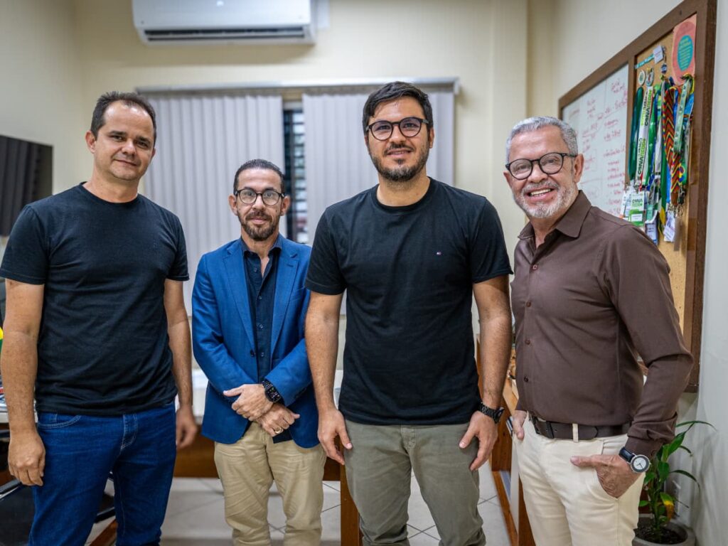 Deputado Afonso Fernandes articula medidas para enfrentar impactos da estiagem e das queimadas no Acre