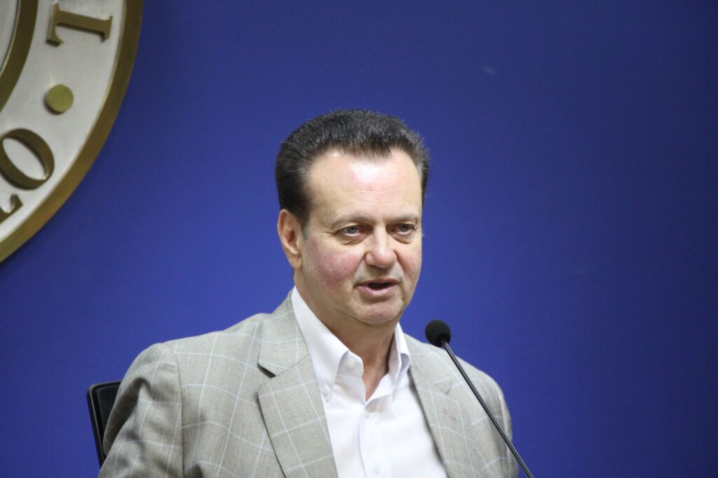 Kassab diz que Flávio erra em relação a Trump, e tarifas fazem Lula ‘renascer’