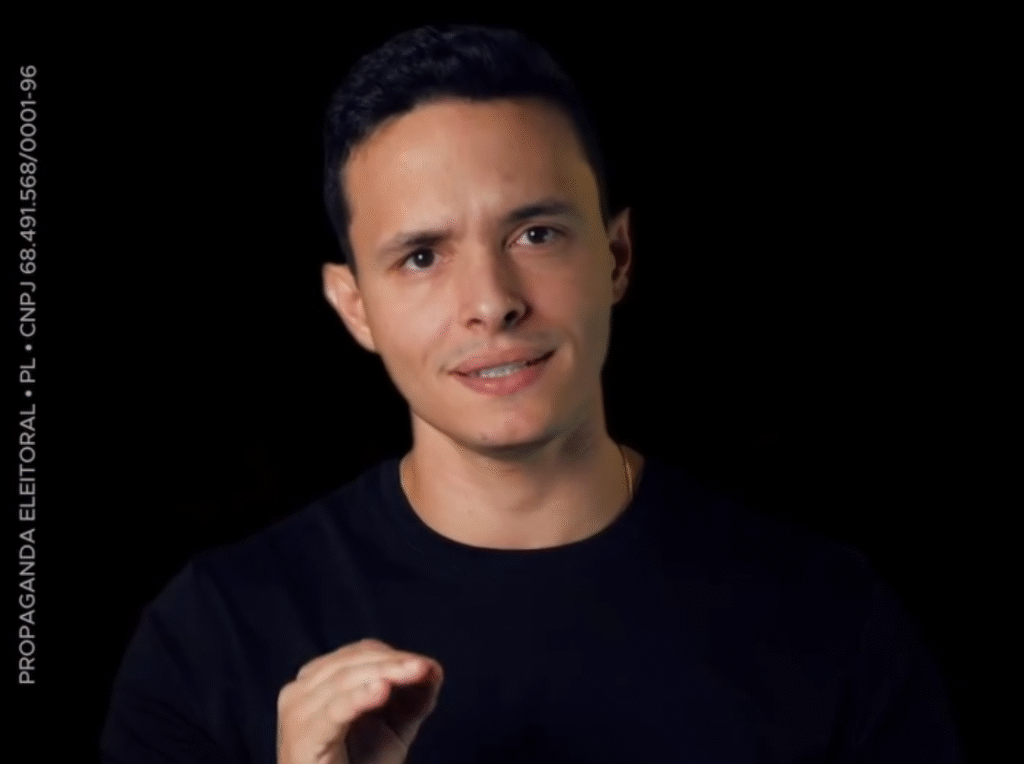 “Eu decidi abrir mão do Fundo Eleitoral”, diz João Bittar ao explicar anúncio misterioso