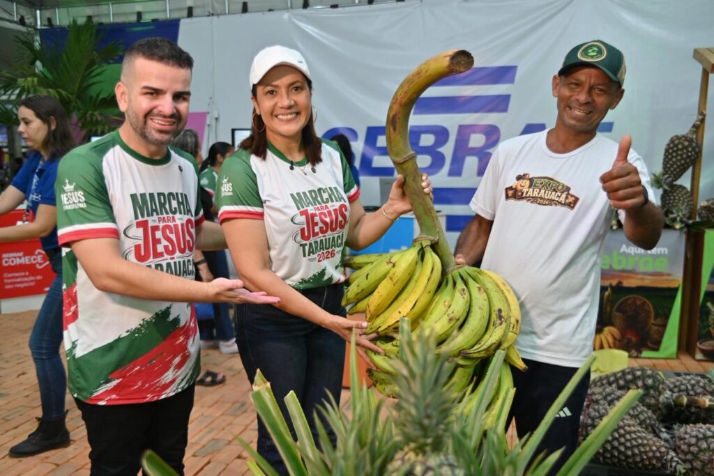 Mailza apresenta propostas durante visita à Expo Tarauacá e reforça compromisso com empreendedores e produtores do município