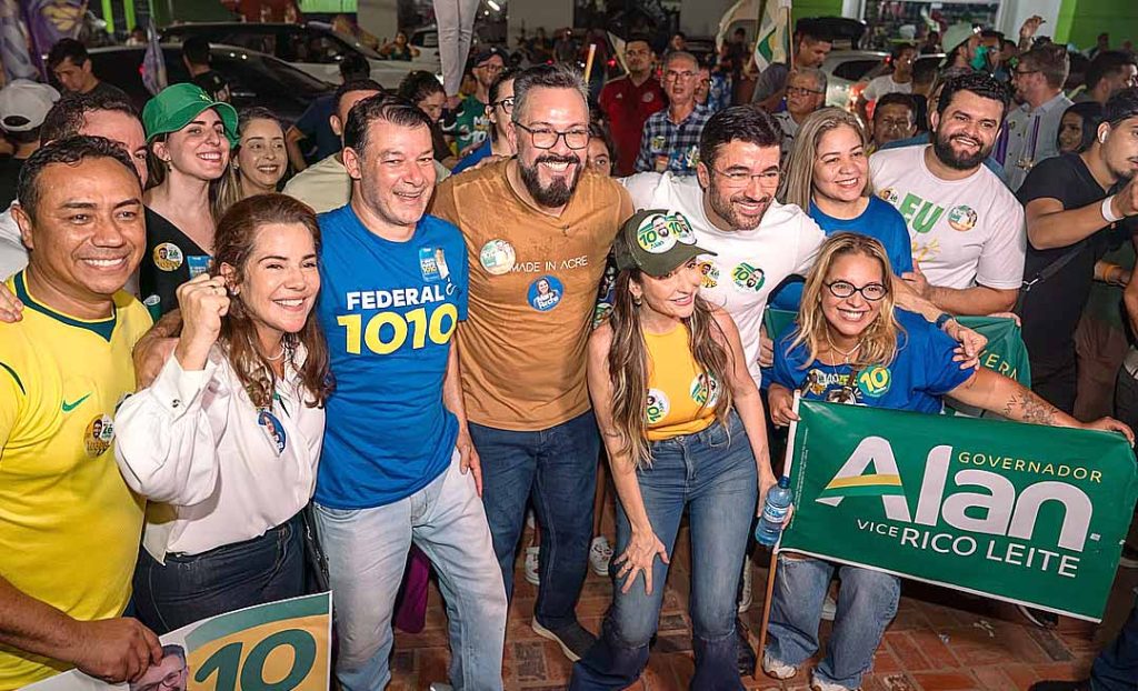 Militância toma as ruas na abertura da Casa 10 e Zé Lopes destaca força da campanha