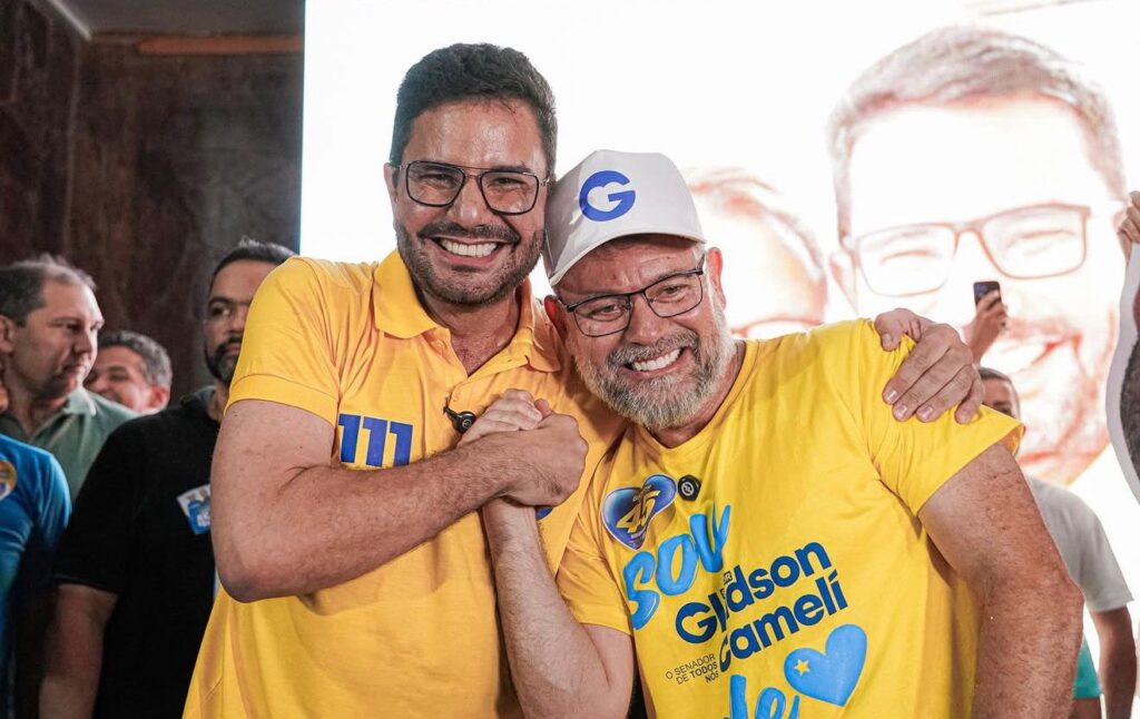 Com Parque das Acácias lotado, prefeito Alysson Bestene oficializa apoio a Gladson Camelí para o Senado
